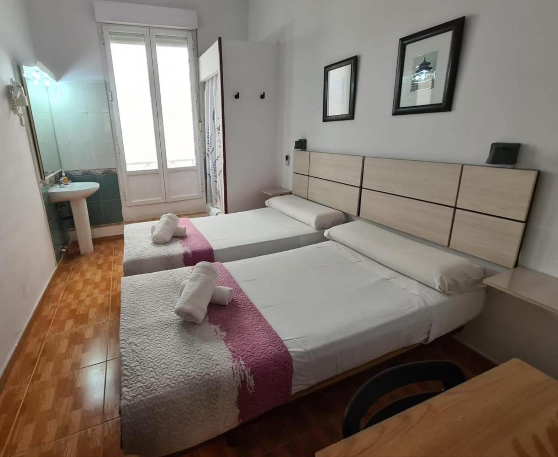 Hostal Miami Madrid Eksteriør billede