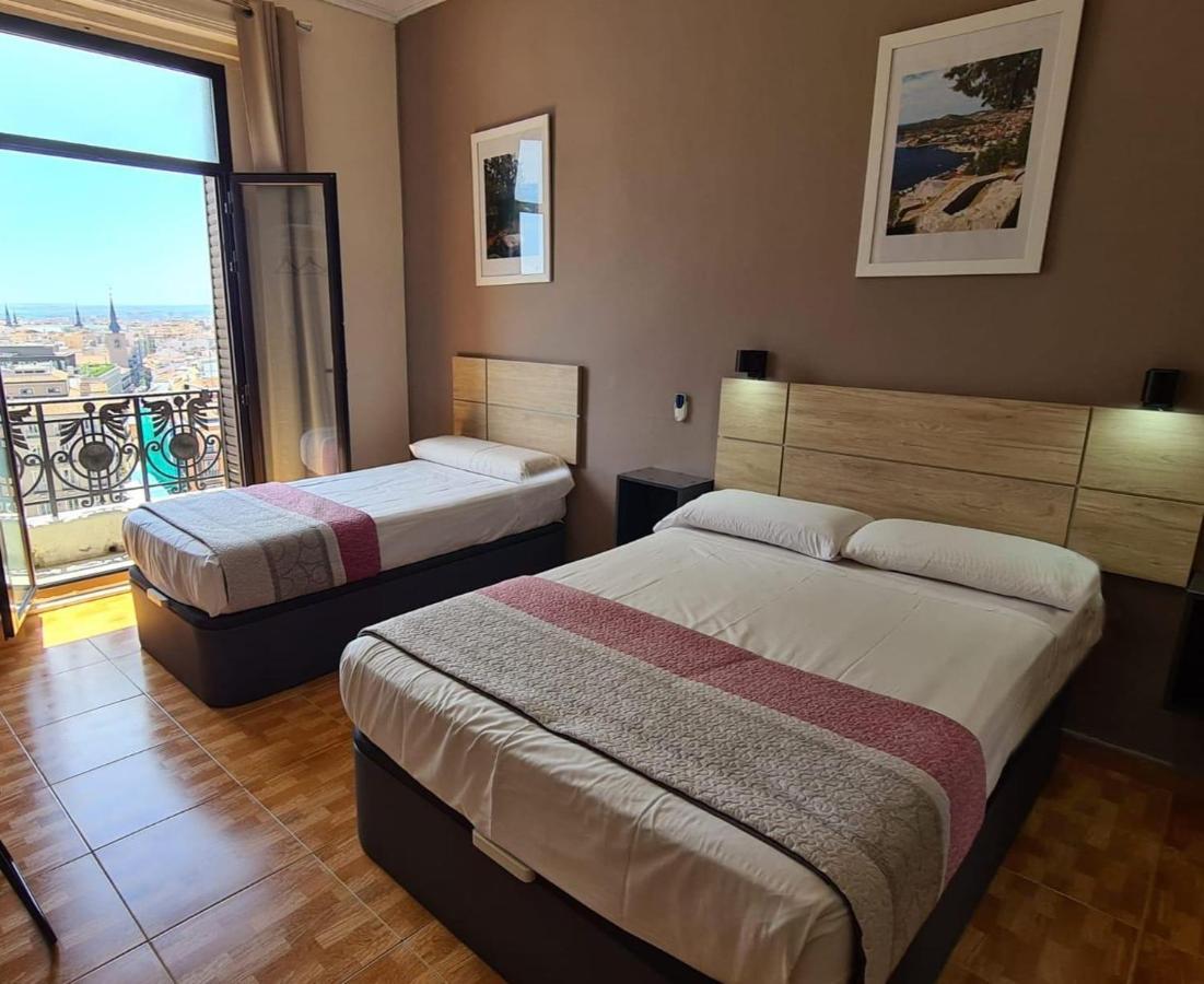 Hostal Miami Madrid Eksteriør billede